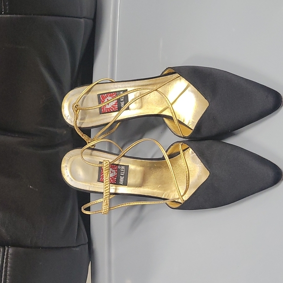 Anne Klein Gold Strap Vintage Shoe